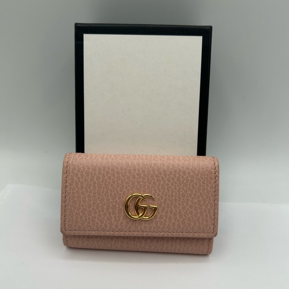 Authentic Gucci GG Marmont 6 key case/ key holder
